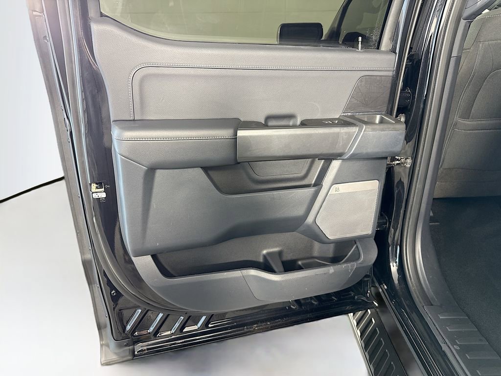 Used 2022 Ford F150 XLT w/ Equipment Group 302A High image 26