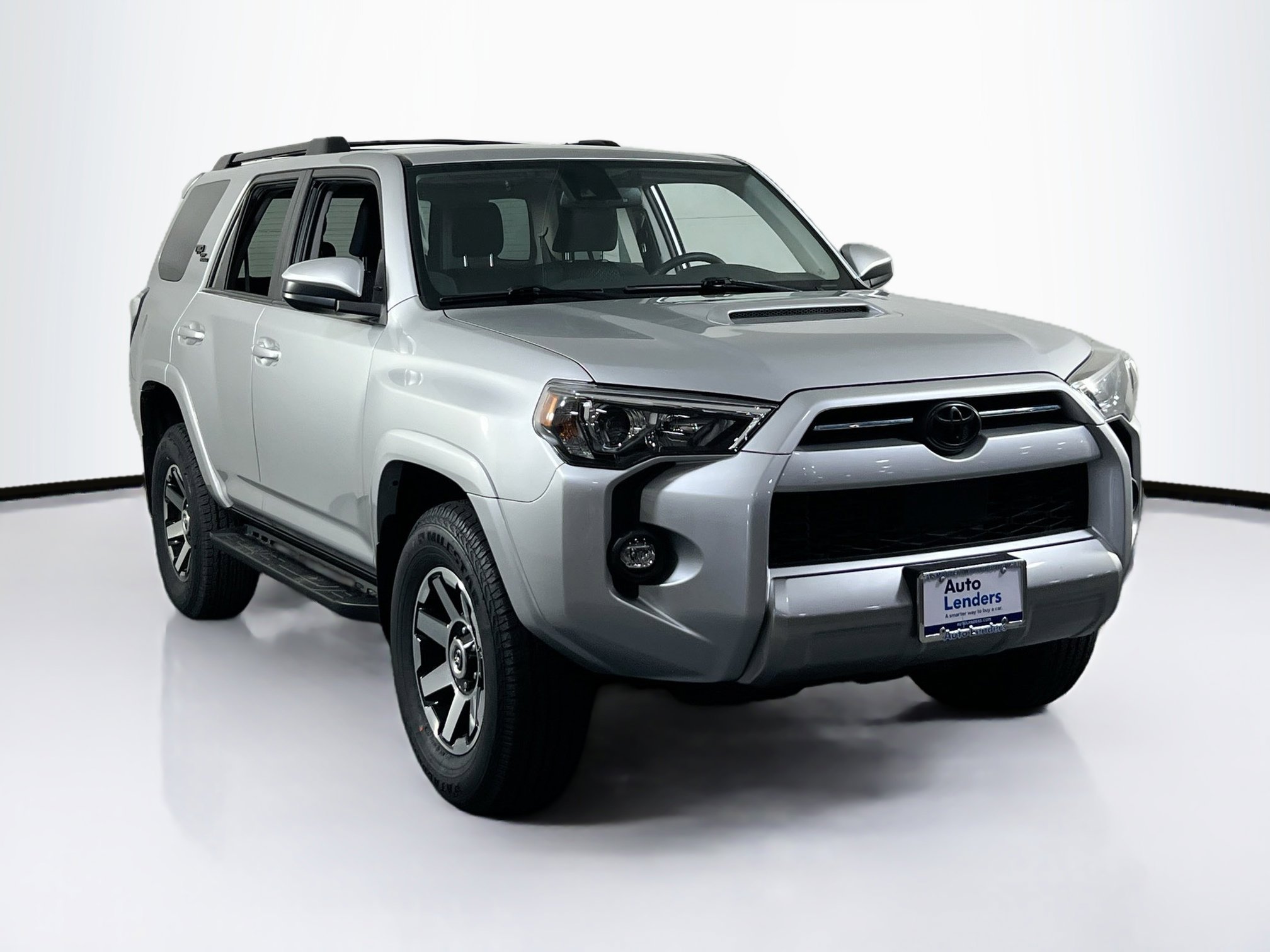 Used 2023 Toyota 4Runner TRD Off-Road image 3