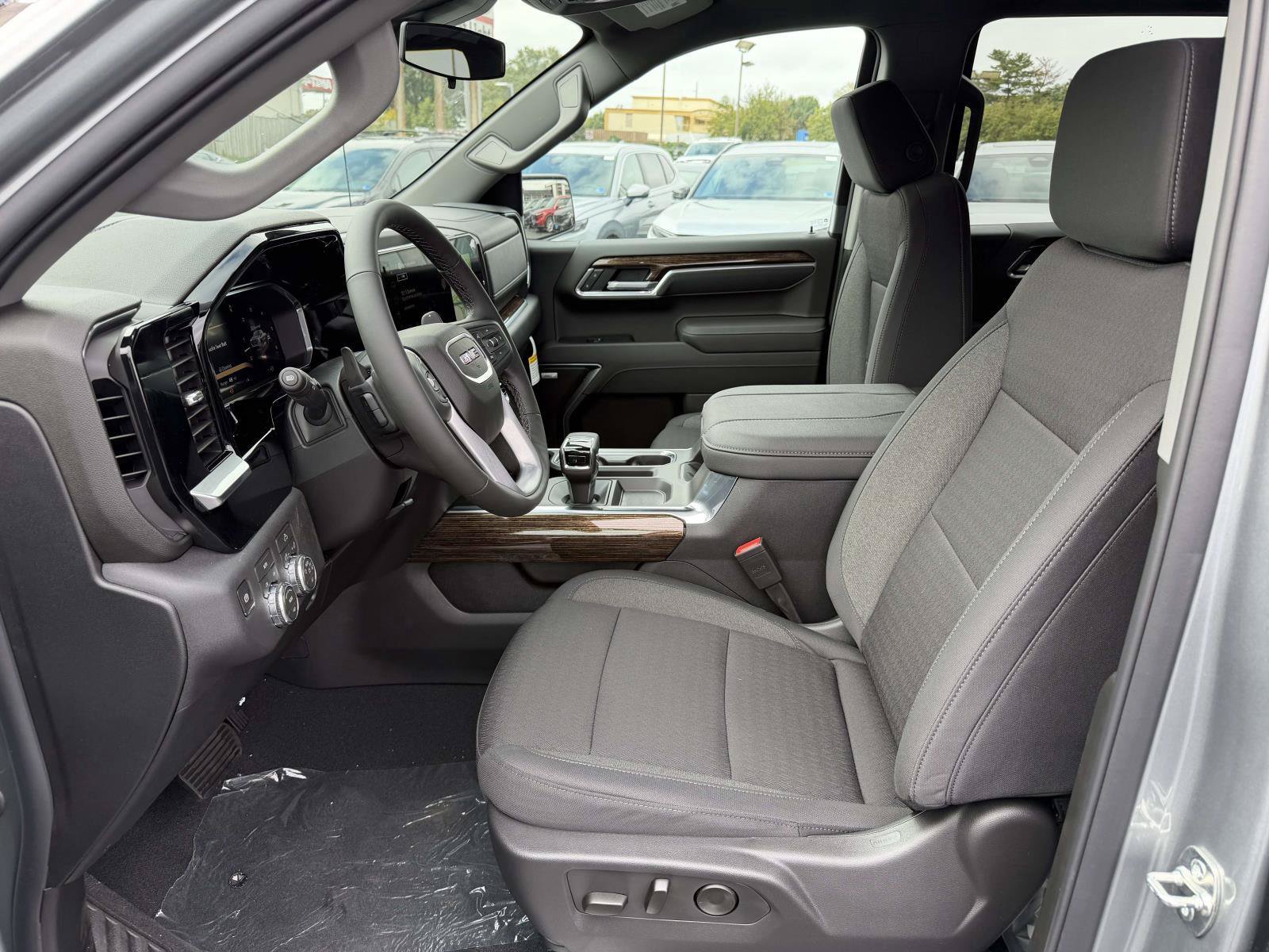 New 2026 GMC Sierra 1500 Elevation w/ Preferred Package AWD/4WD image 8