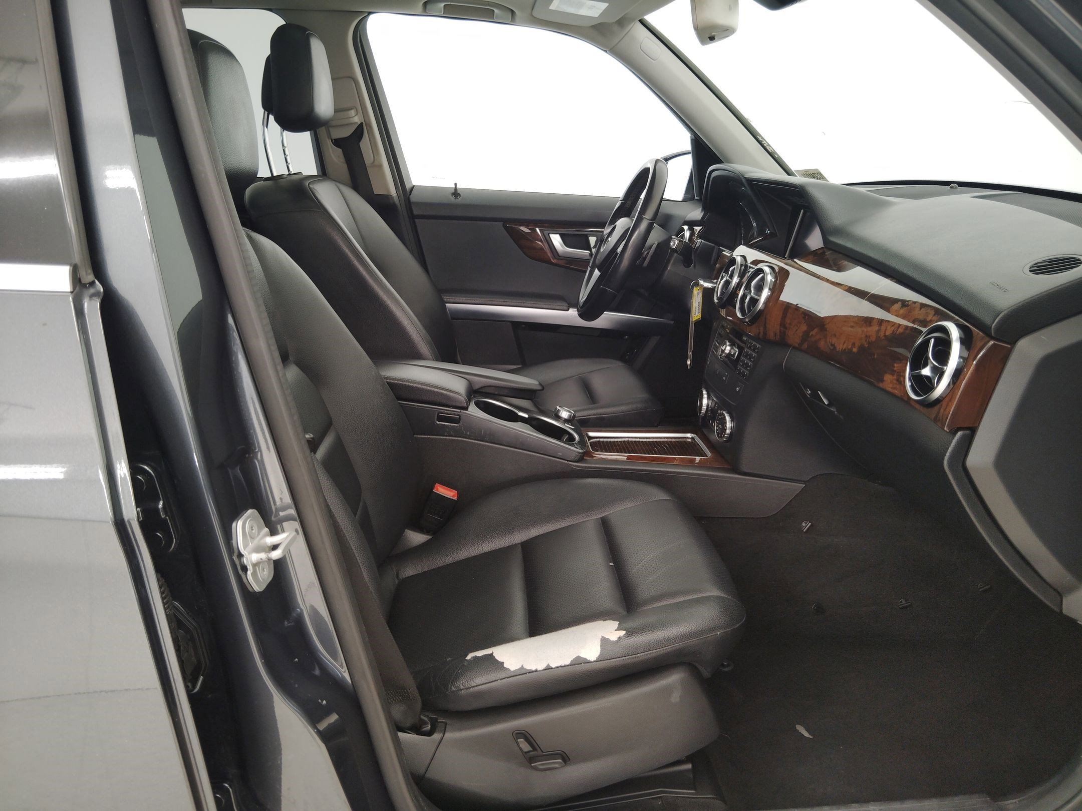 Used 2013 Mercedes-Benz GLK 350 4MATIC image 28