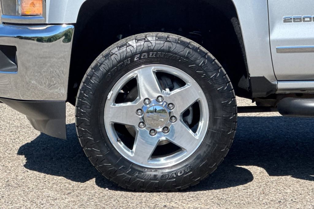 Used 2015 Chevrolet Silverado 2500 LTZ w/ Duramax Plus Package image 32
