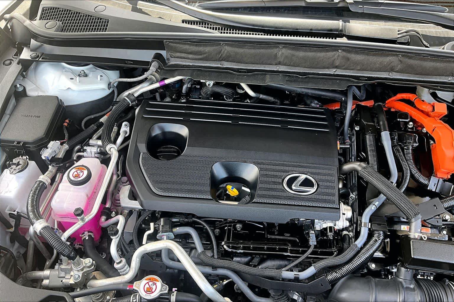 Certified 2026 Lexus RX 450h AWD w/ Convenience Package image 33