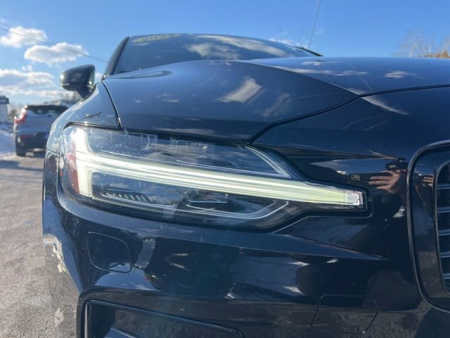 Certified 2024 Volvo S60 B5 Plus w/ Climate Package image 13