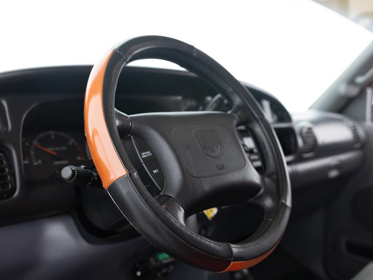 Used 2000 Dodge Ram 2500 Truck 4x4 Quad Cab image 27