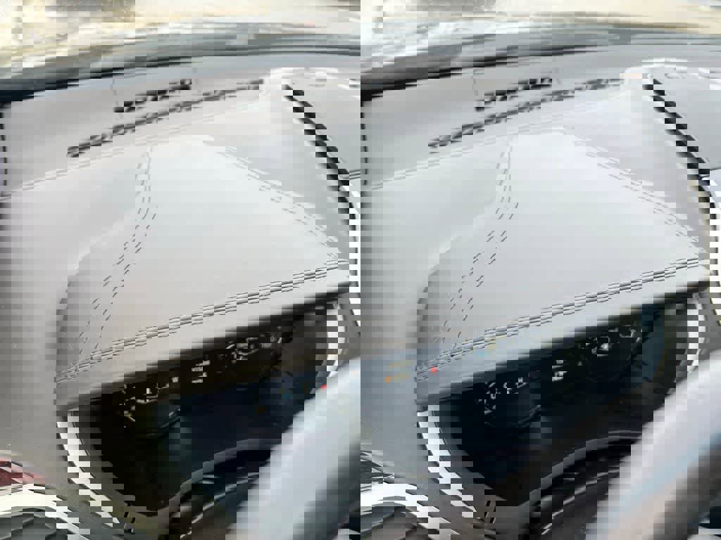 Used 2016 Lincoln MKZ Black Label w/ Technology Package image 44