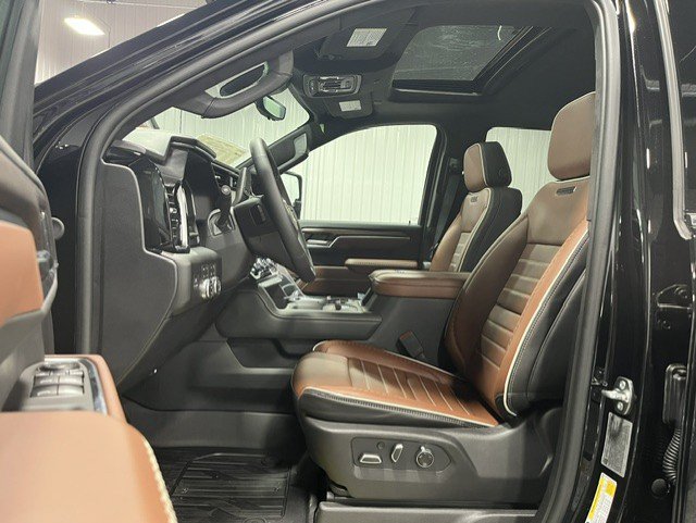 New 2026 GMC Sierra 2500 Denali Ultimate w/ Max Trailering Package AWD/4WD image 13