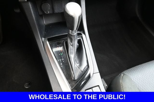 Used 2018 Toyota Corolla LE FWD image 24