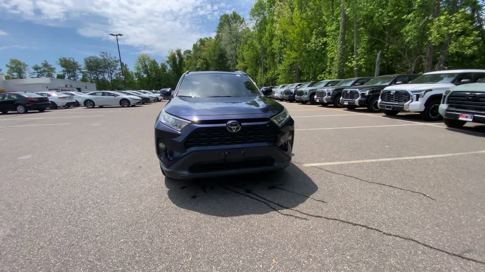 Used 2021 Toyota RAV4 XLE Premium AWD/4WD image 5