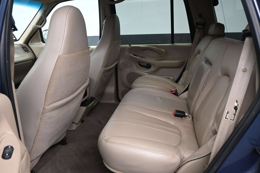 Used 2000 Ford Expedition Eddie Bauer RWD image 12