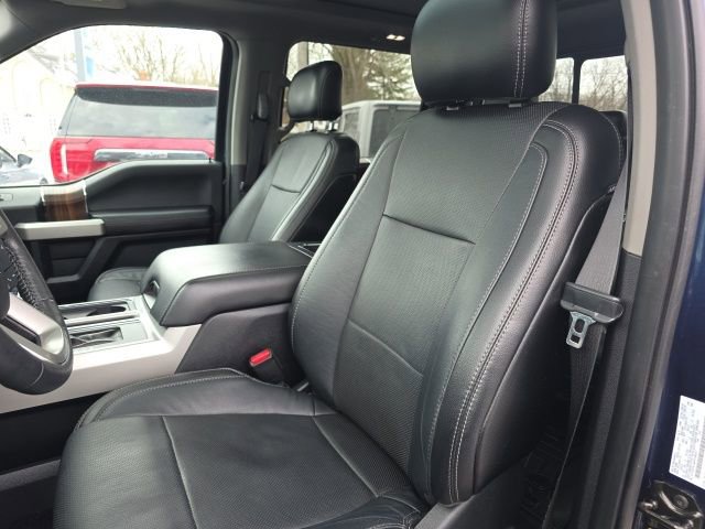 Used 2017 Ford F150 Lariat w/ Equipment Group 502A Luxury image 4