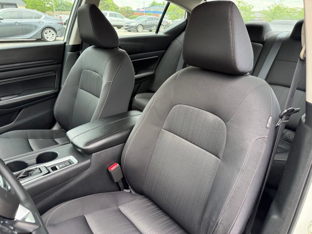 Used 2019 Nissan Altima 2.5 S AWD/4WD image 10