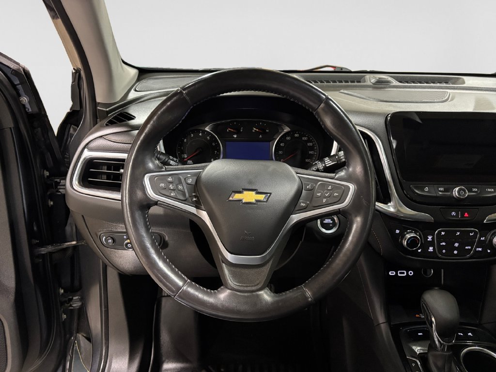 Used 2022 Chevrolet Equinox Premier AWD/4WD image 11