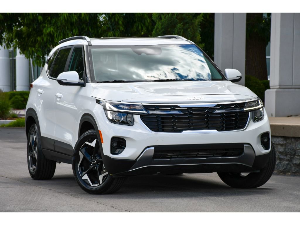 Used 2024 Kia Seltos EX