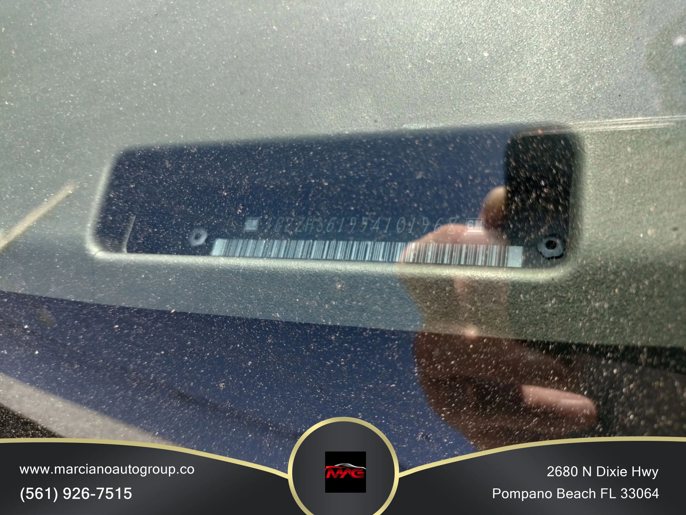 Used 2009 Pontiac G6 GT w/ Sport Package 1 FWD image 27