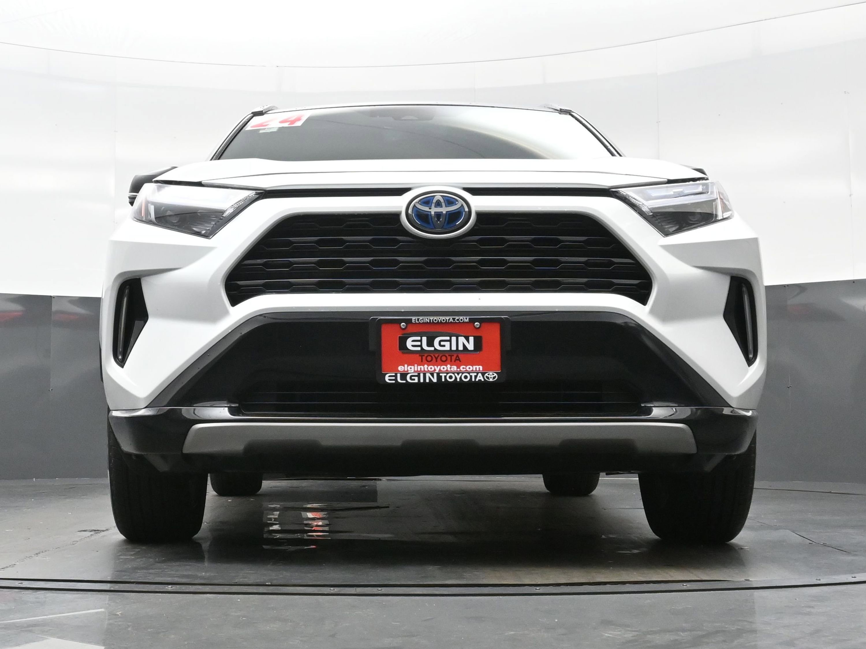 Used 2024 Toyota RAV4 XSE w/ Weather Package image 28