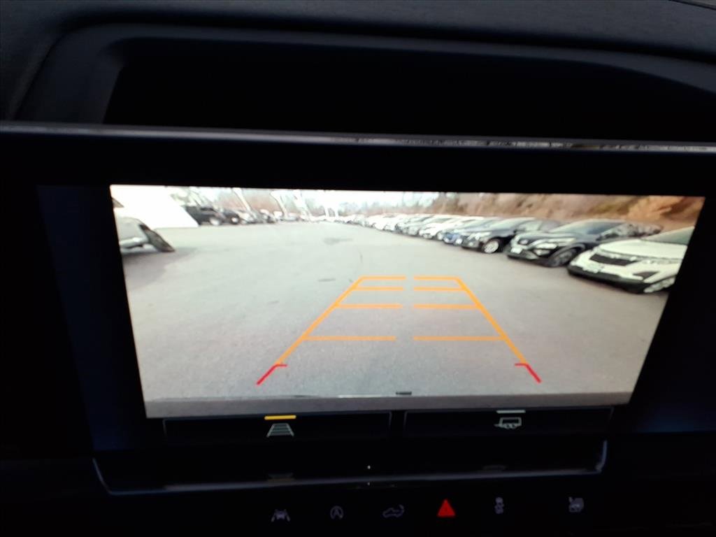 Used 2024 Chevrolet Silverado 1500 LT image 24