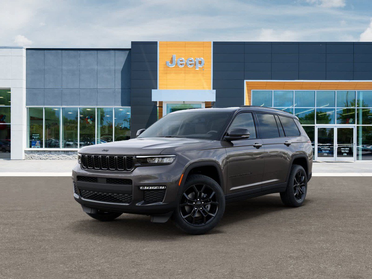 New 2025 Jeep Grand Cherokee L Limited AWD/4WD image 1