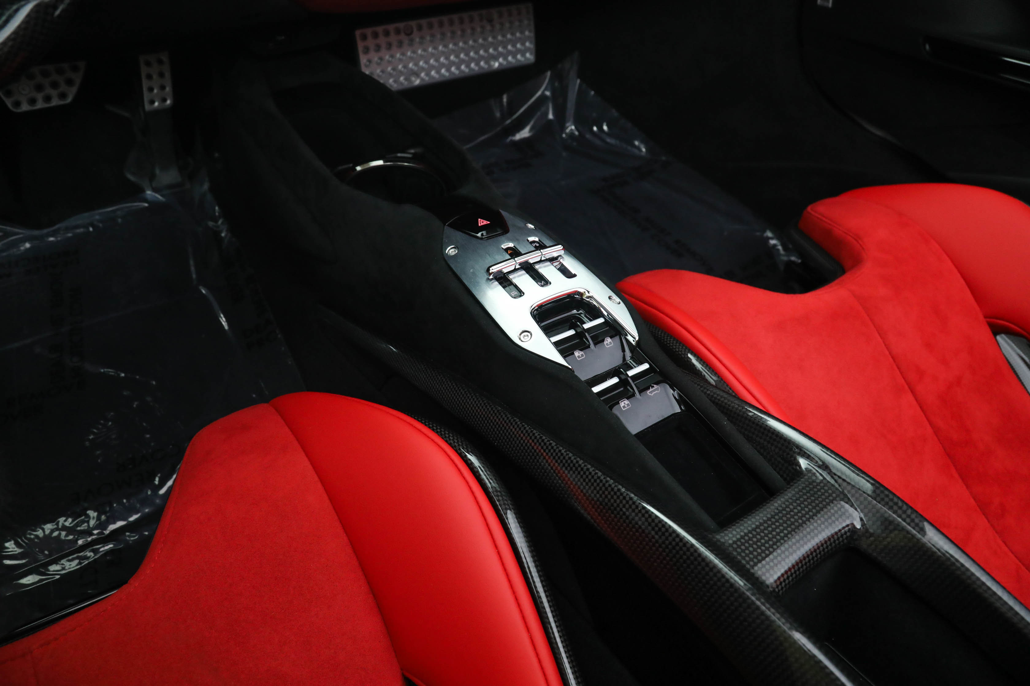 Certified 2025 Ferrari SF90 Spider AWD/4WD image 33