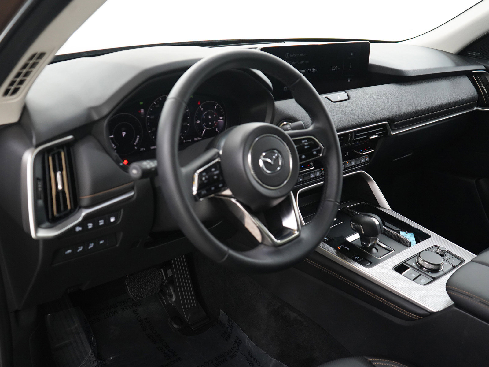 Certified 2025 MAZDA CX-70 Plug-In Hybrid w/ Premium Pkg image 19