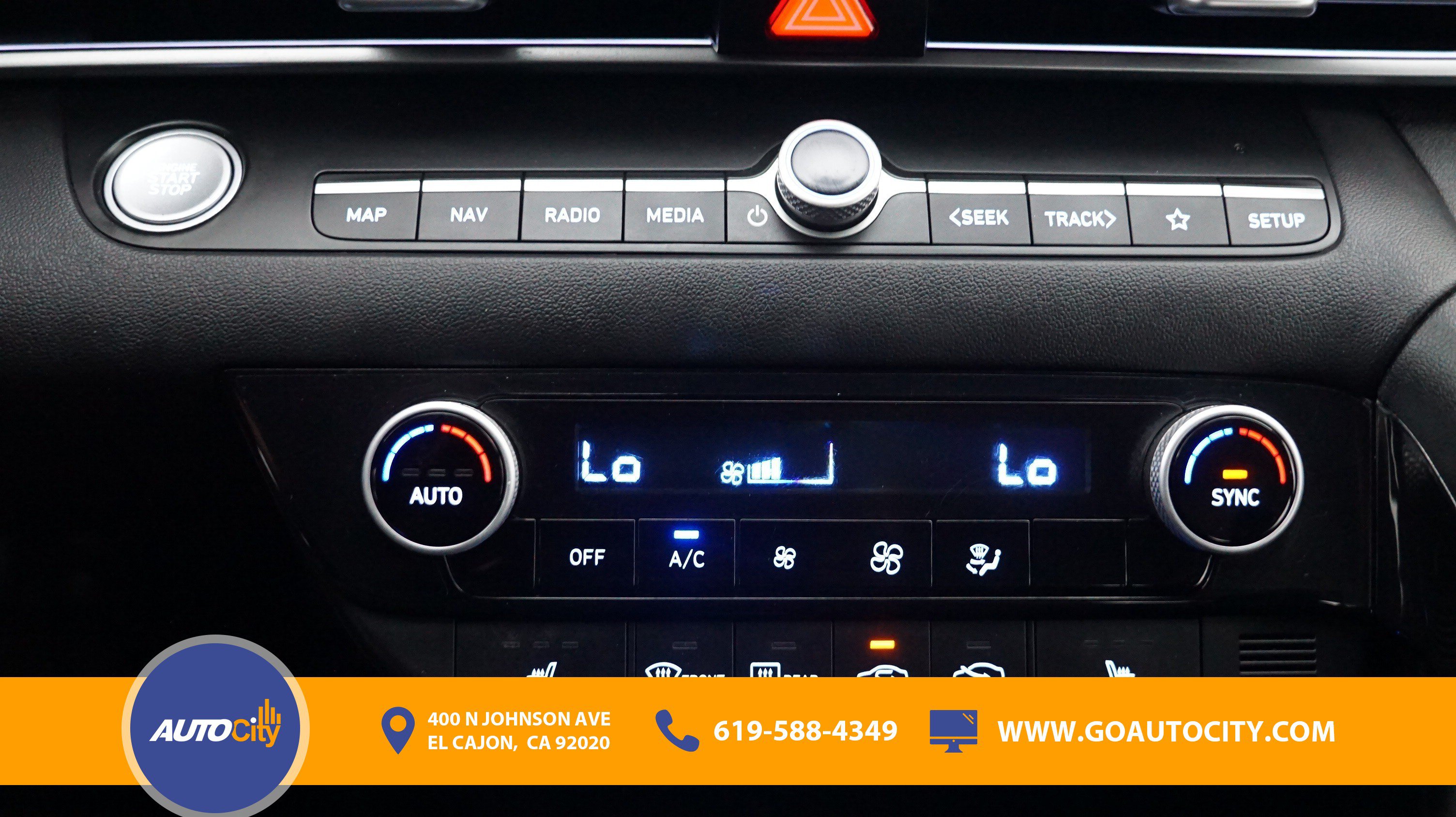 Used 2021 Hyundai Elantra Limited FWD image 24
