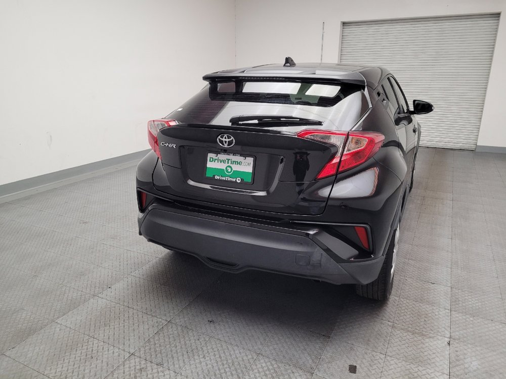 Used 2019 Toyota C-HR LE image 7