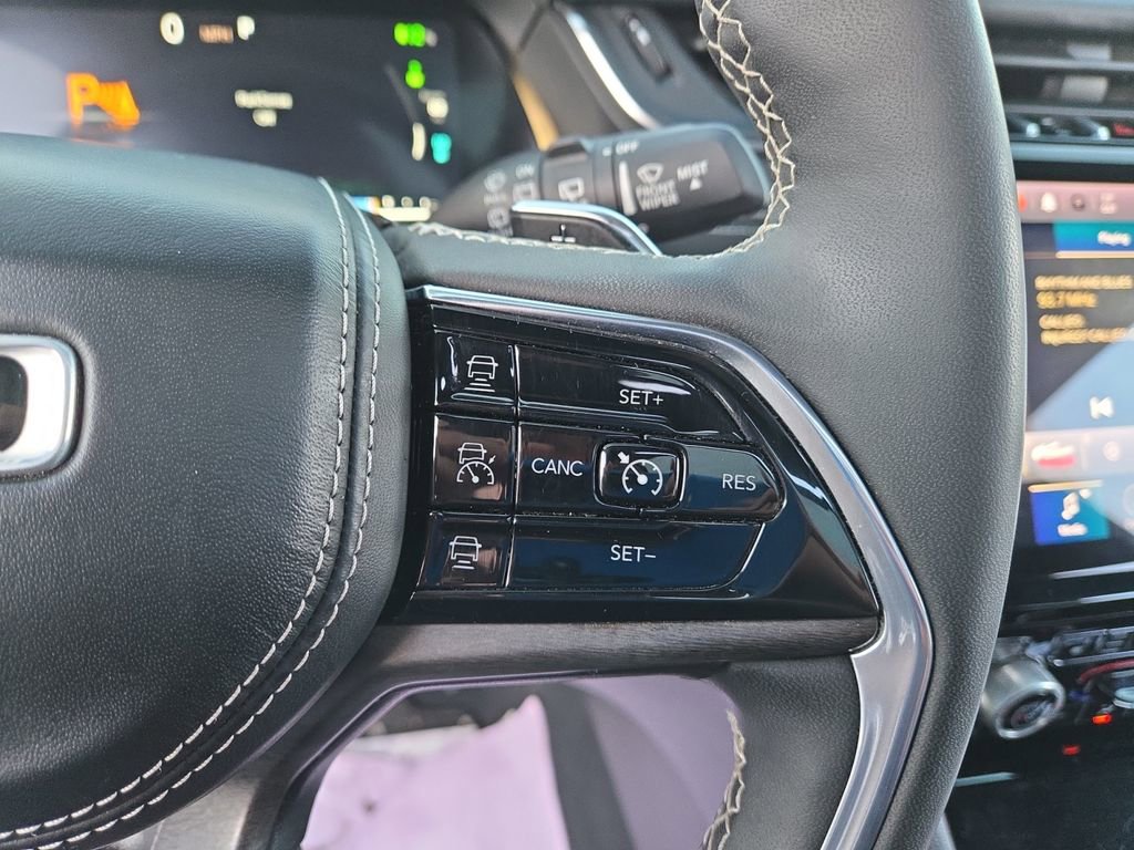 Used 2022 Jeep Grand Cherokee Overland image 20