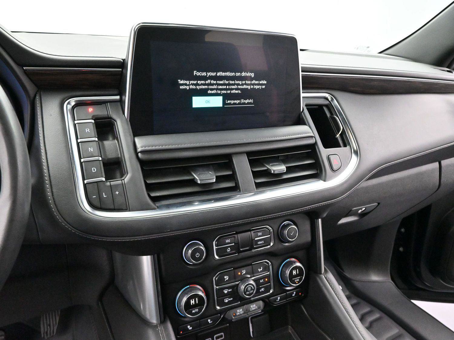 Used 2023 Chevrolet Tahoe Z71 w/ Luxury Package AWD/4WD image 18