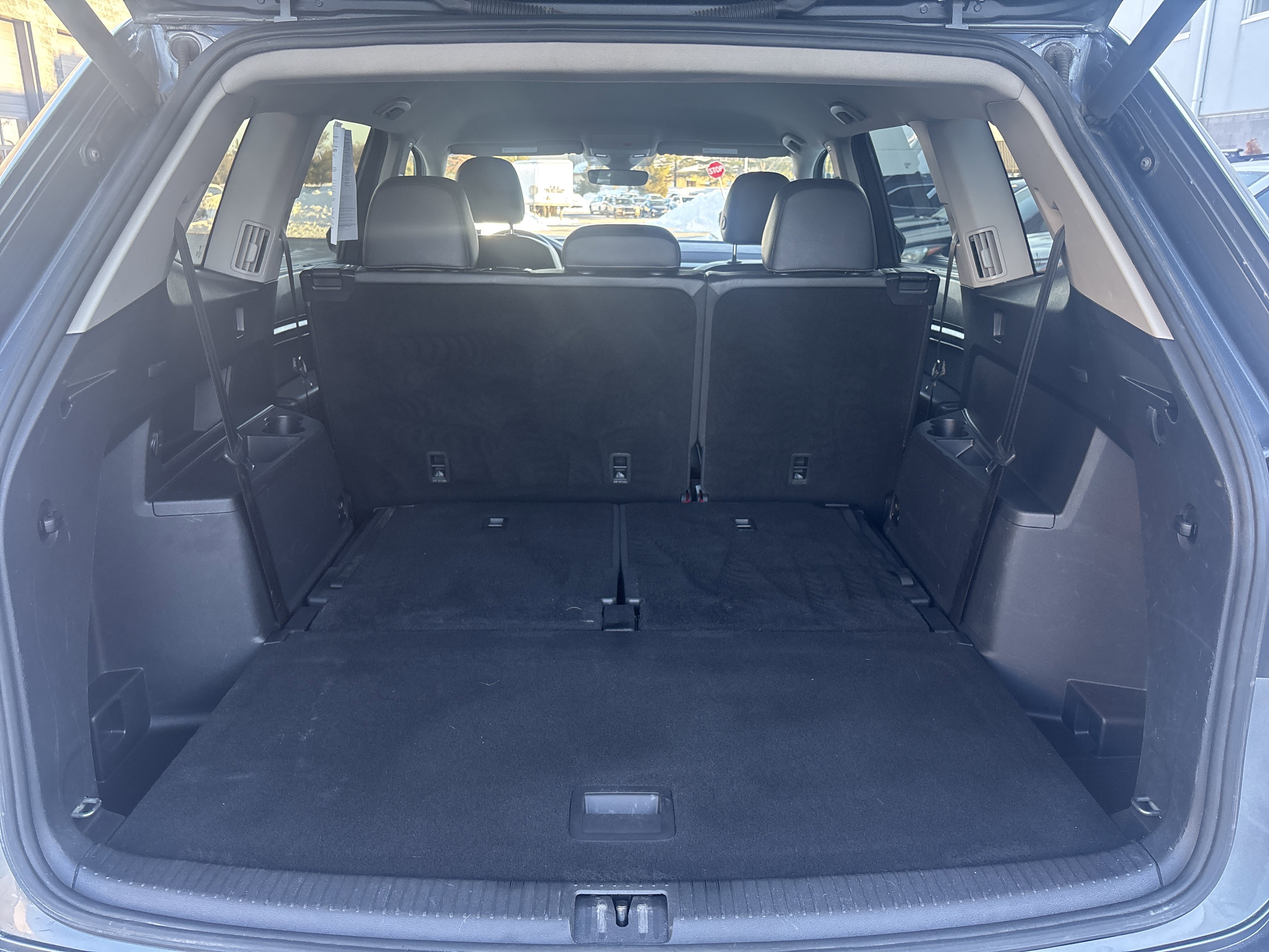 Used 2018 Volkswagen Atlas SE image 6
