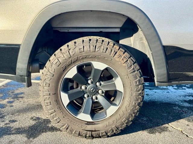 Used 2019 RAM 1500 Rebel image 31