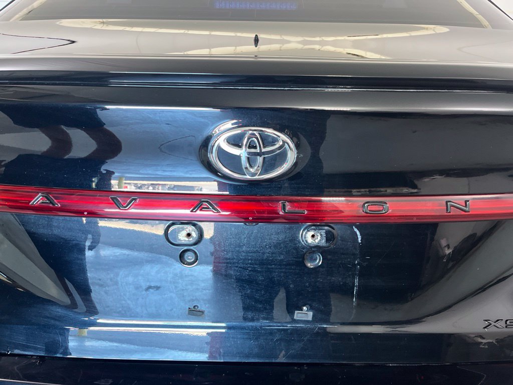 Used 2019 Toyota Avalon XSE w/ All Weather Liner Package FWD image 43