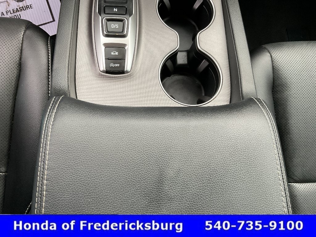 Certified 2025 Honda Ridgeline RTL image 33