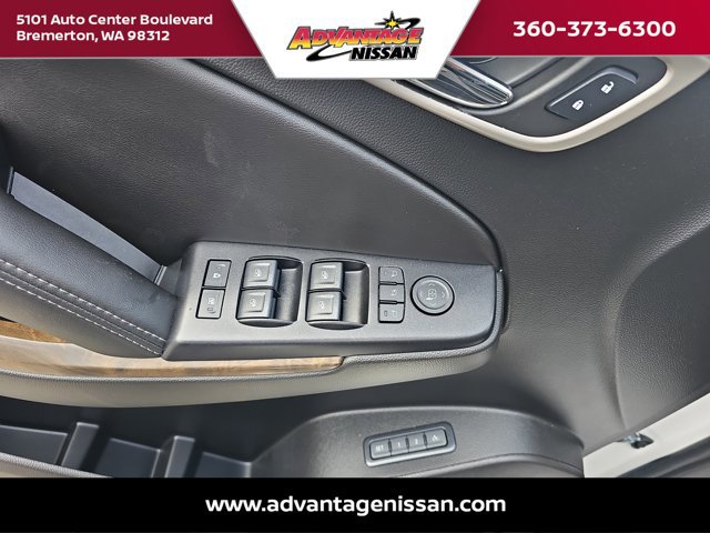 Used 2018 GMC Yukon Denali image 9