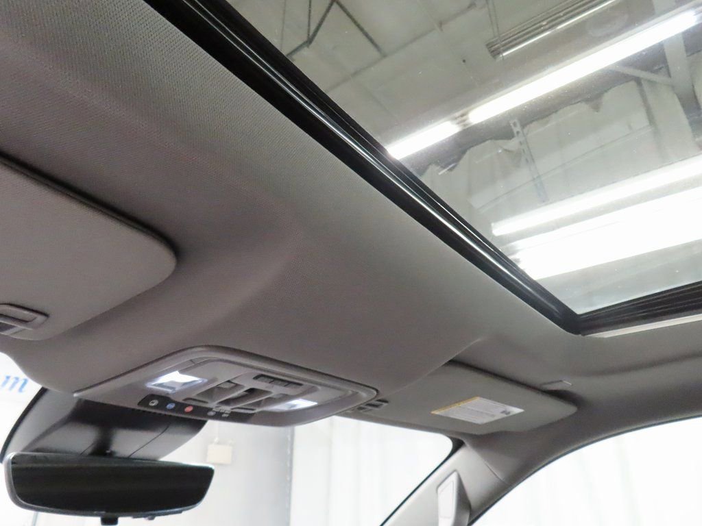 Used 2024 GMC Sierra 2500 Denali w/ Denali Reserve Package image 29