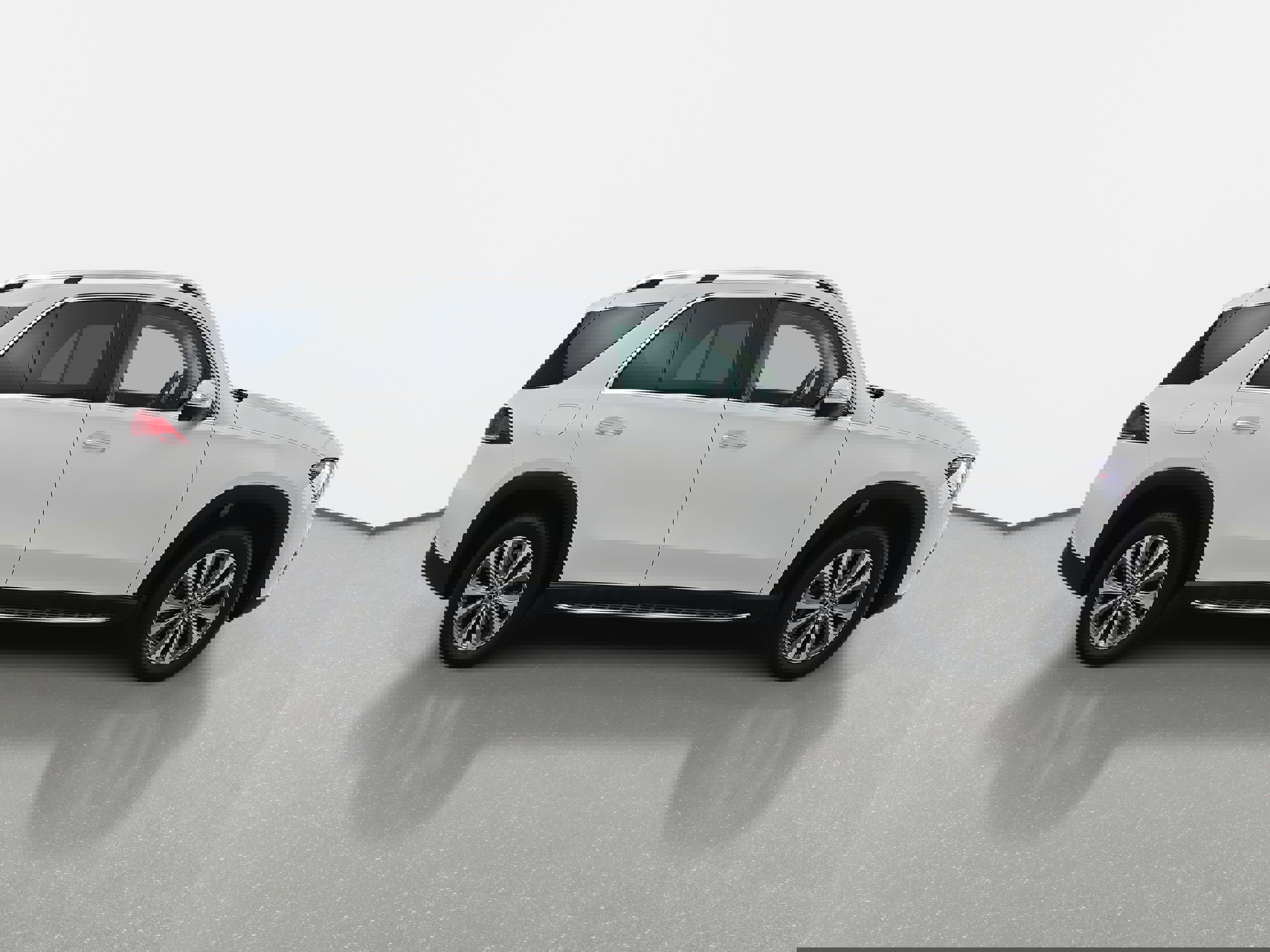 Certified 2022 Mercedes-Benz GLE 350 4MATIC w/ Premium Package image 4