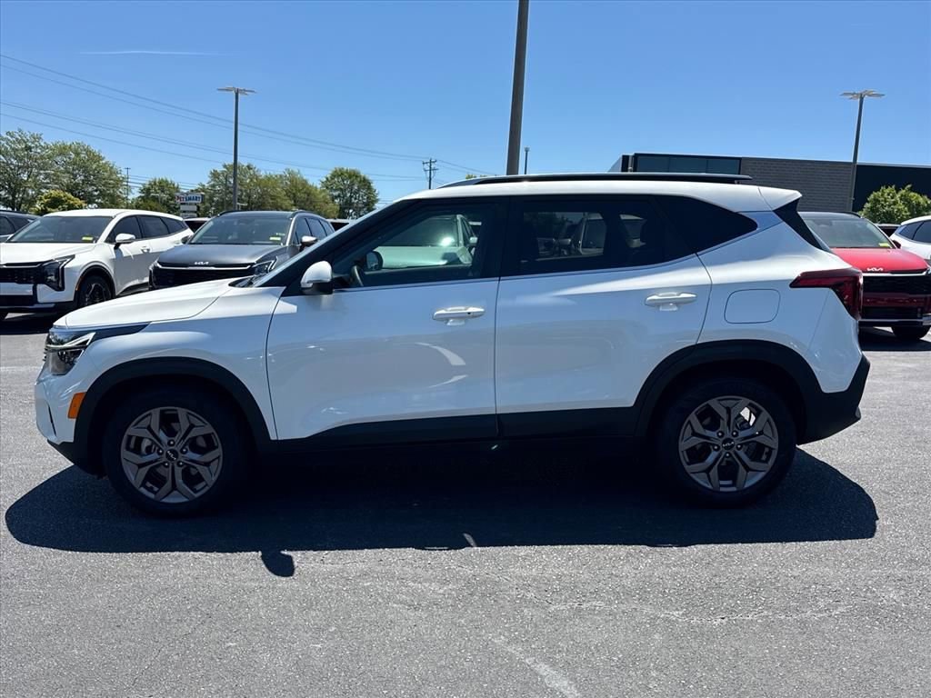 Certified 2024 Kia Seltos S FWD image 6