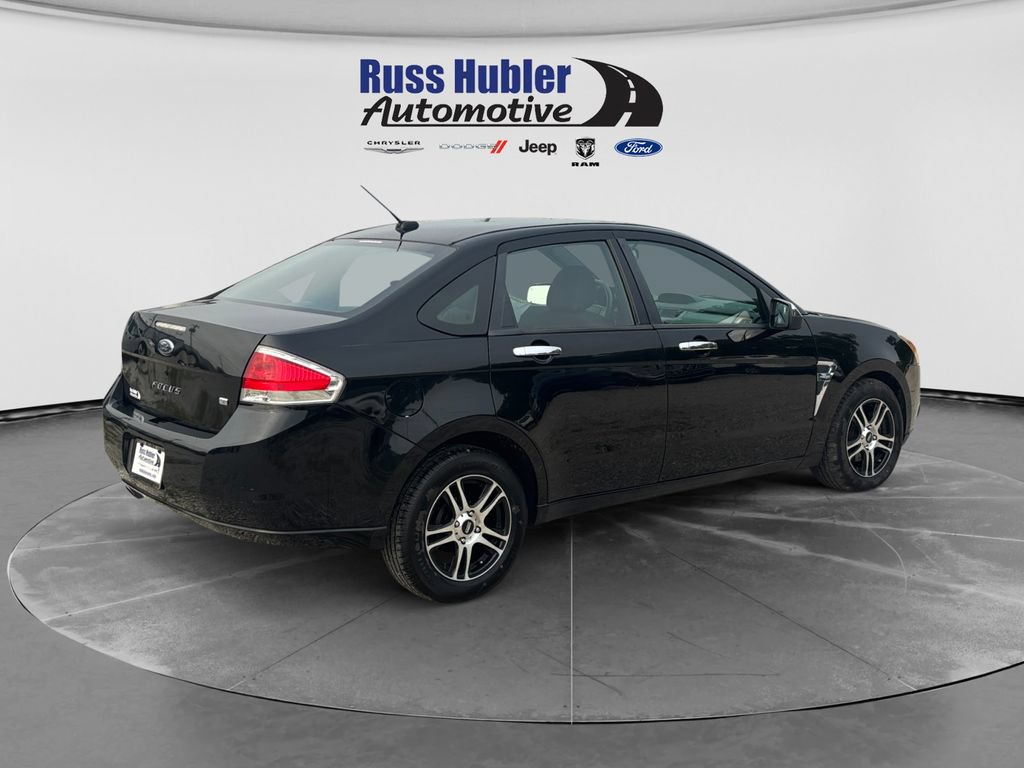 Used 2008 Ford Focus Sedan FWD image 7