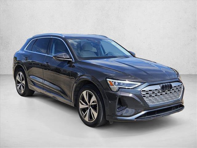 Certified 2024 Audi Q8 e-tron Premium Plus AWD/4WD image 3