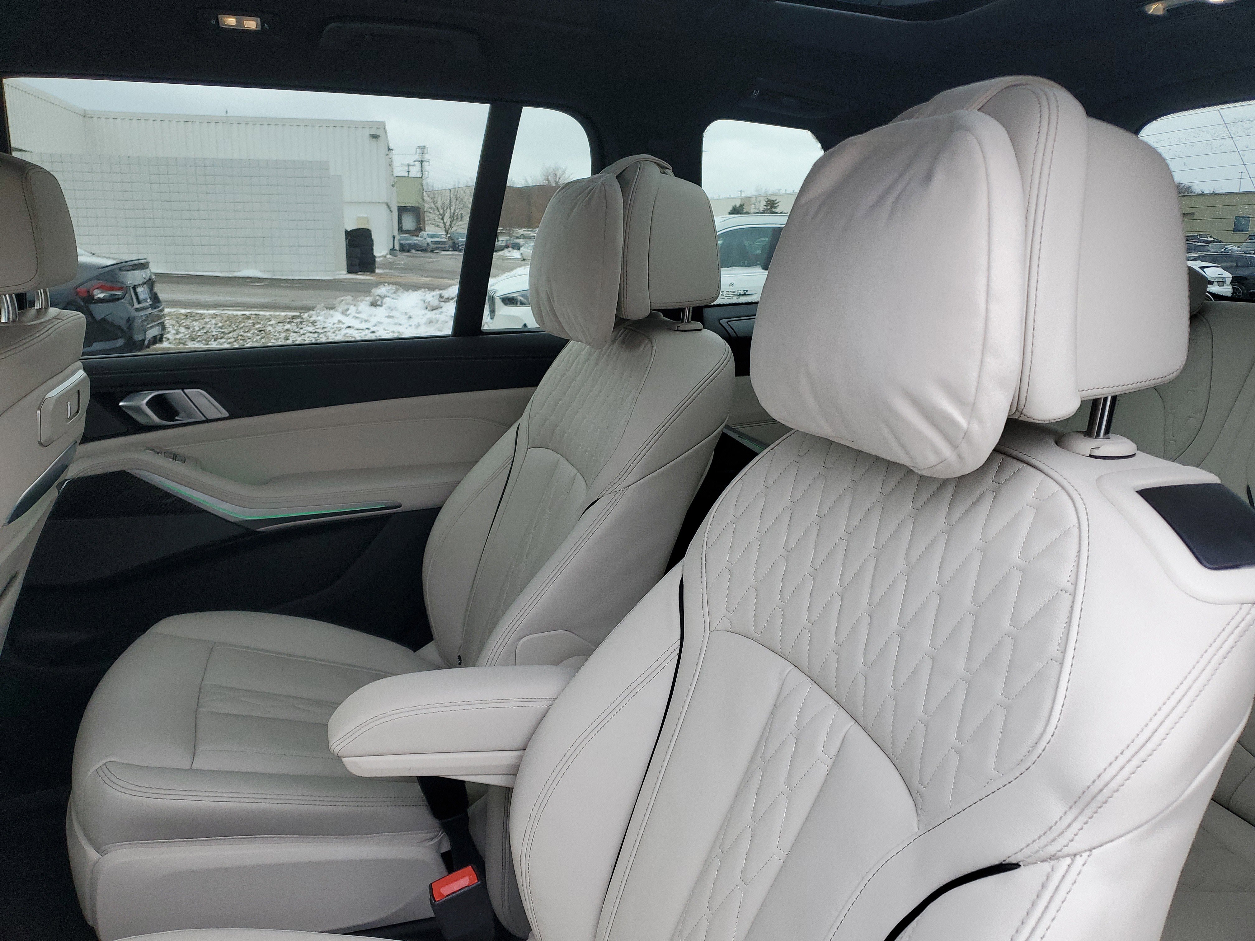 Certified 2025 BMW X7 M60i image 25