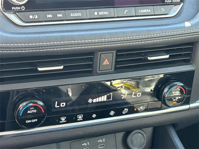 Certified 2024 Nissan Rogue SV image 13