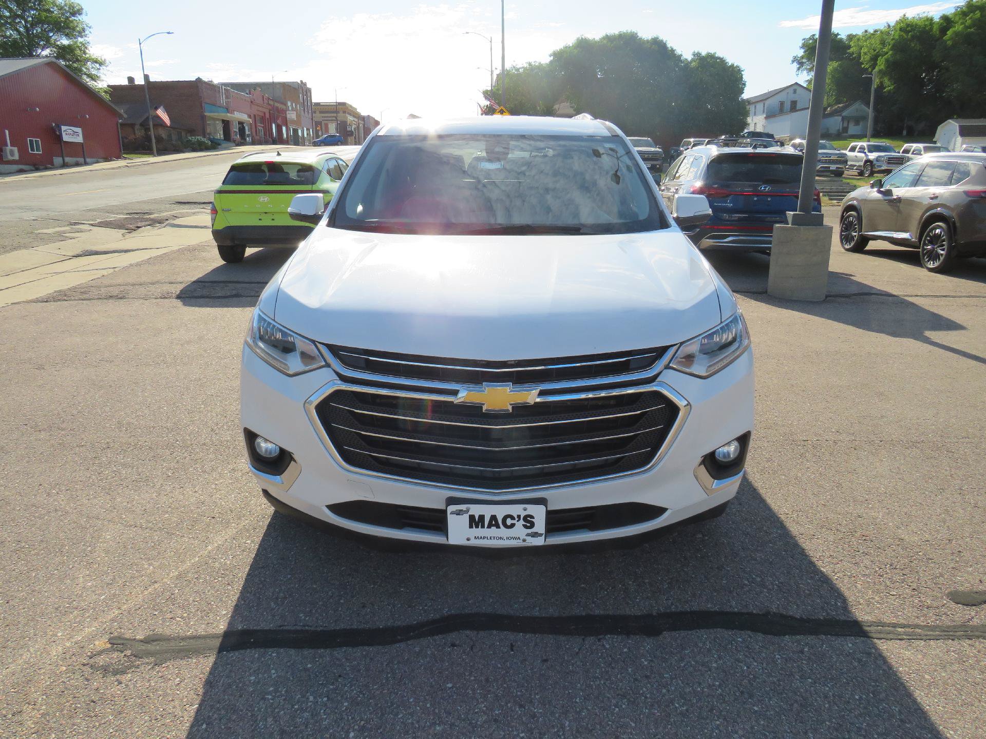 Used 2018 Chevrolet Traverse Premier AWD/4WD image 15