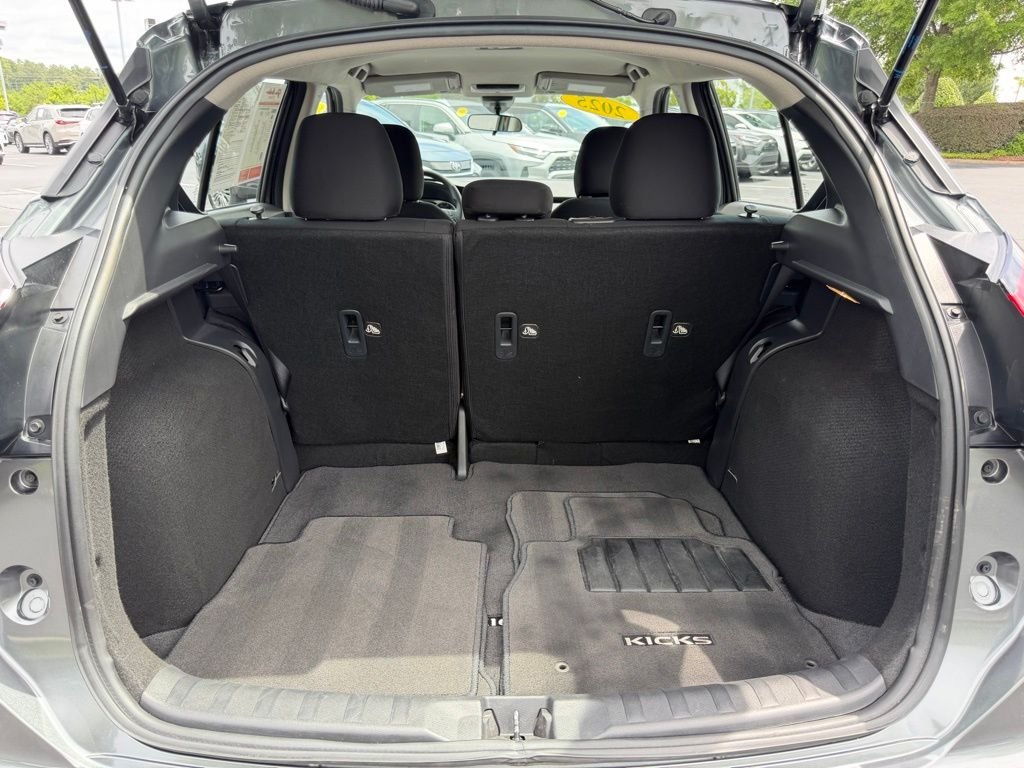 Used 2025 Nissan Kicks Play S FWD image 38