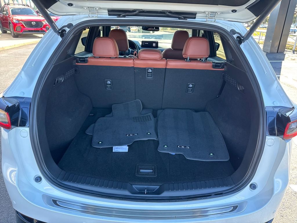 Certified 2025 MAZDA CX-5 Carbon Edition image 30