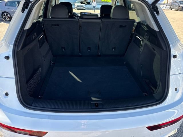 Used 2023 Audi Q5 2.0T Premium Plus w/ Premium Plus Package image 33