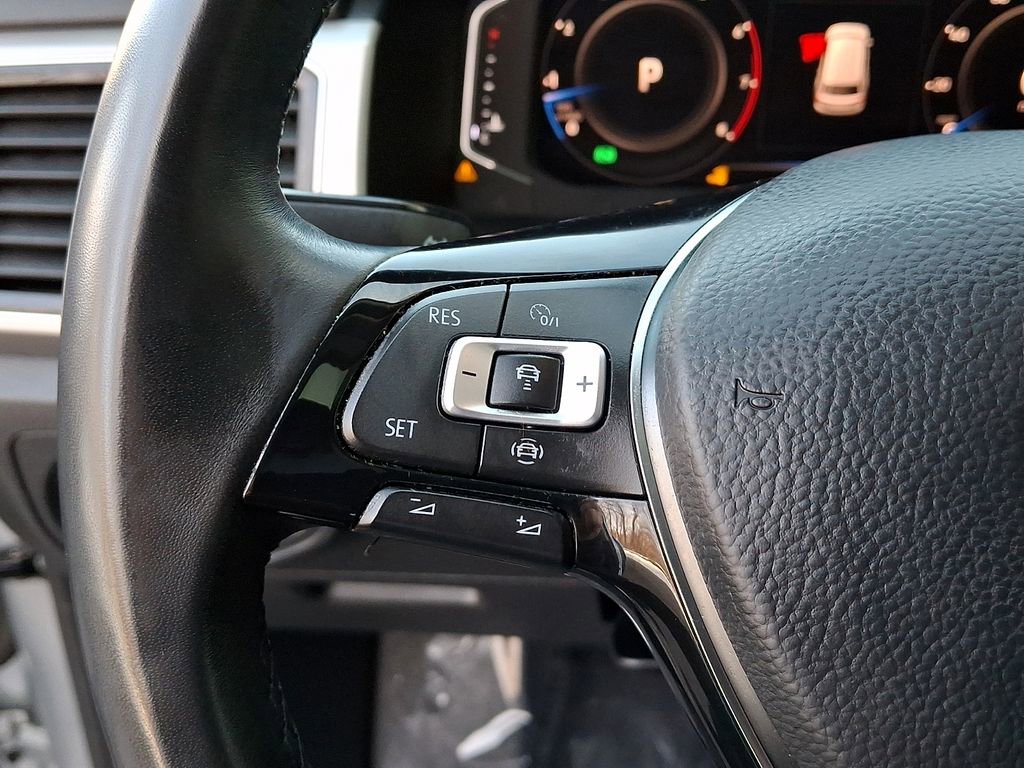 Used 2019 Volkswagen Atlas SEL Premium image 22