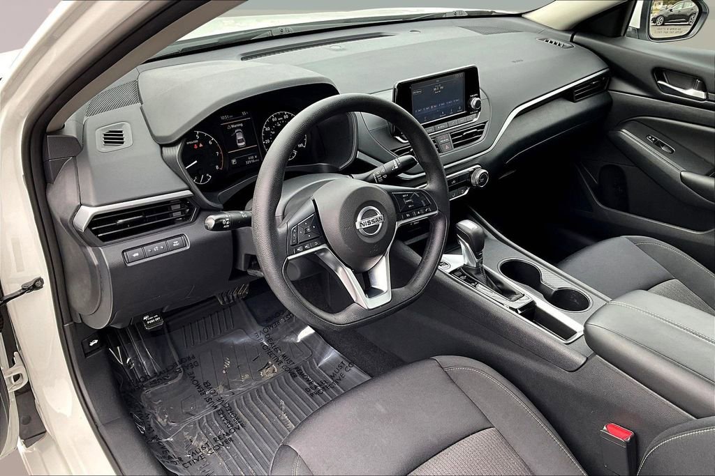 Used 2022 Nissan Altima 2.5 S image 18