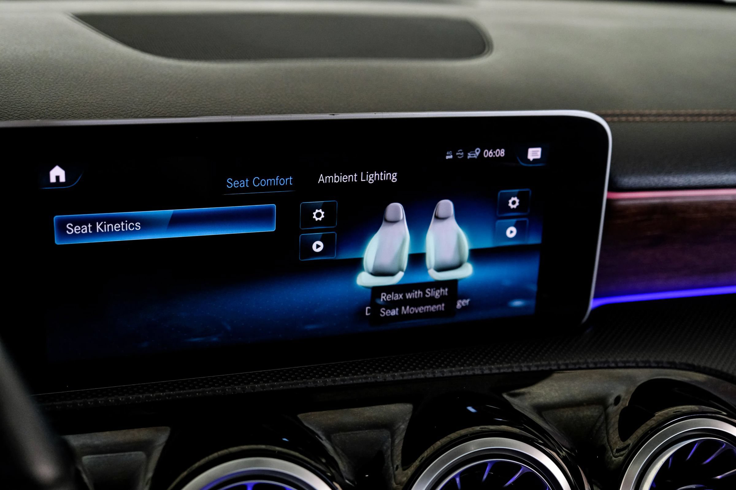 Used 2020 Mercedes-Benz CLA 250 image 31