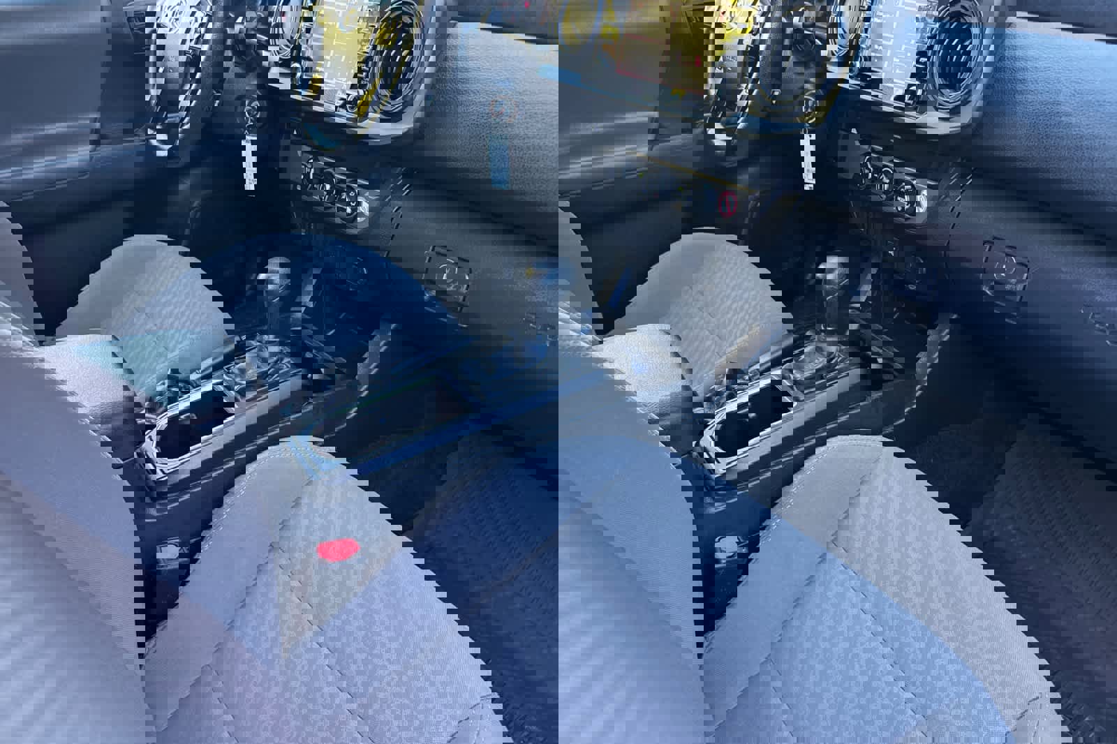 Certified 2022 Toyota Tacoma SR image 15