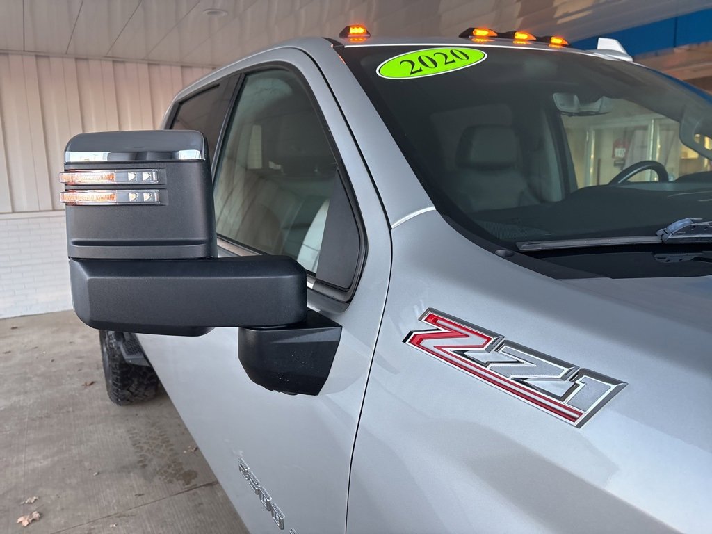 Used 2020 Chevrolet Silverado 2500 LTZ image 39
