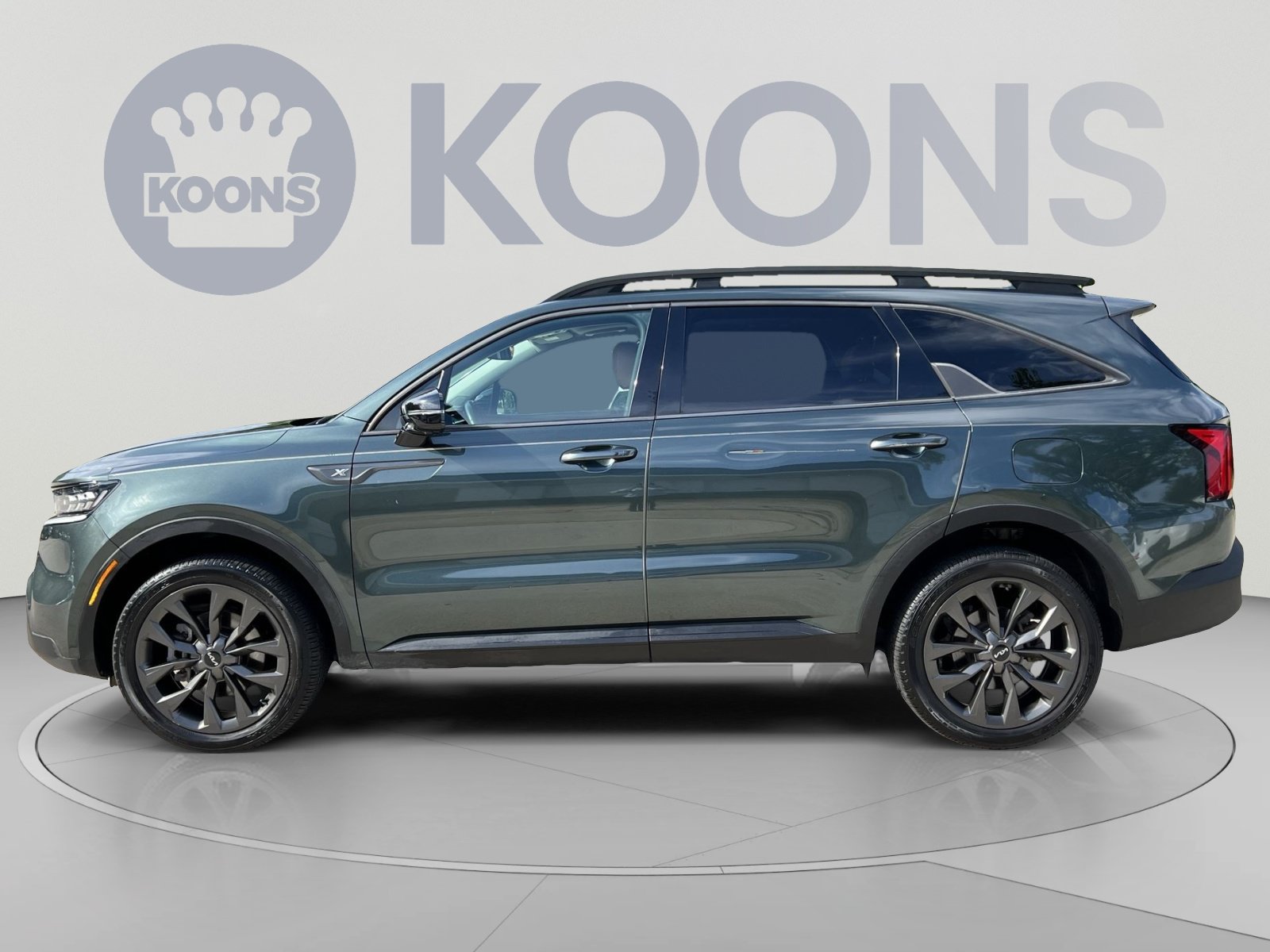 Used 2022 Kia Sorento SX Prestige w/ Rust Color Package AWD/4WD image 2