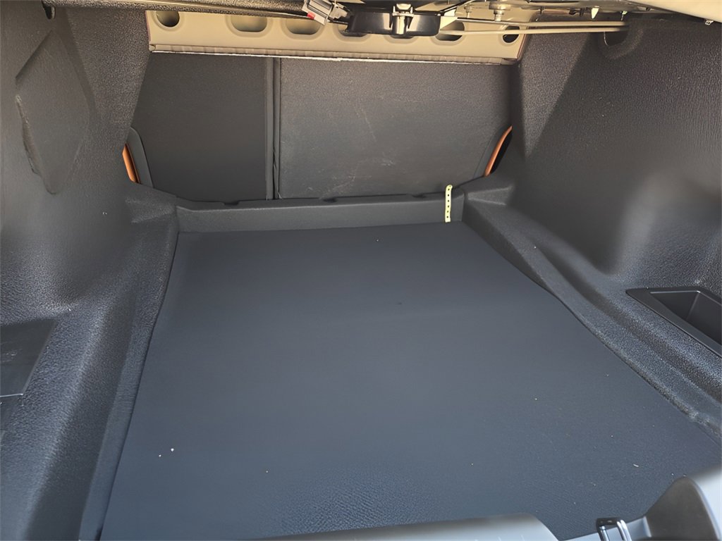 New 2025 Cadillac CT4 Premium Luxury image 9